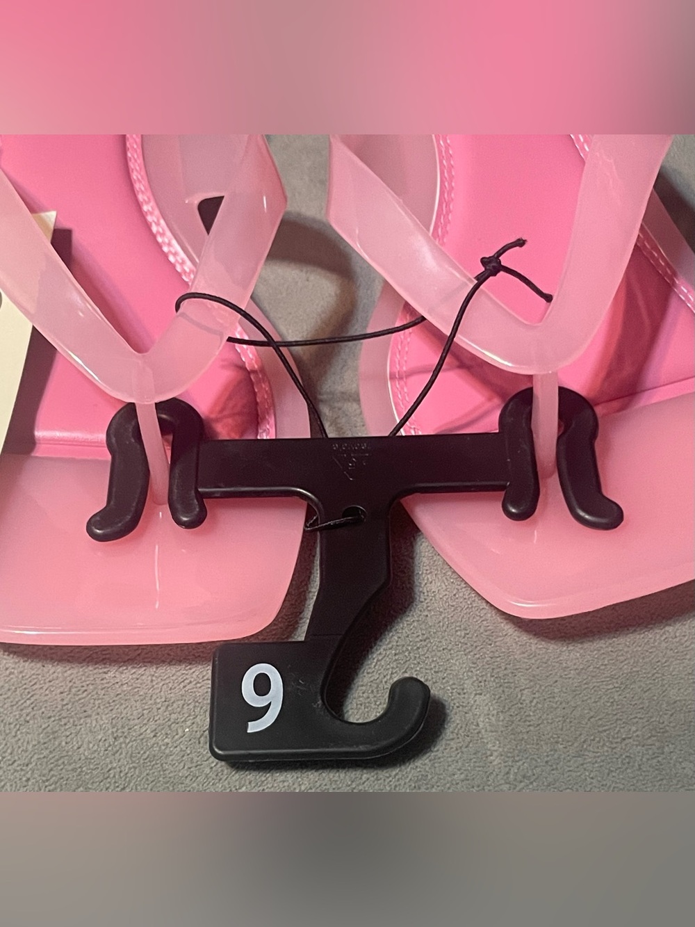 No Boundaries Pink Jelly Kitten Heel Flip Flop Sandals Women’s Size 6 NWT - Picture 10 of 12